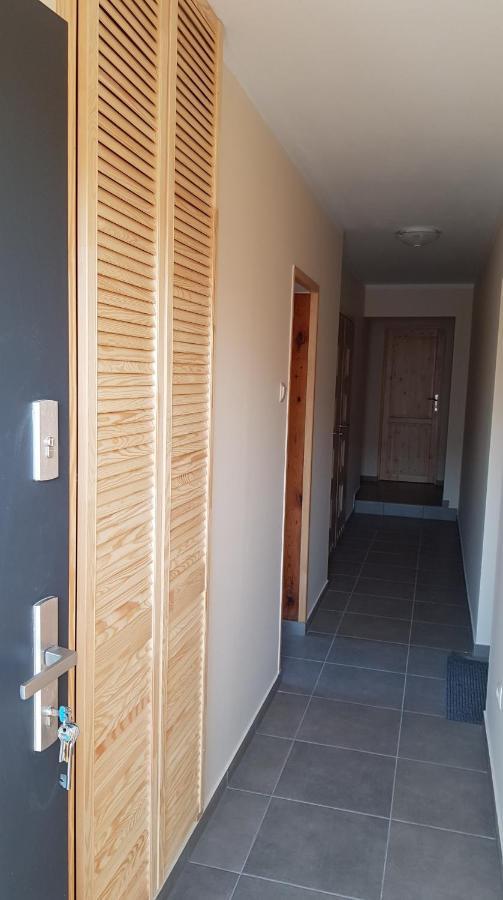 "U Izy" Pokoje Goscinne I Przyczepy Campingowe Mielno  Exterior photo